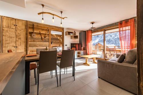 Bel appartement 6 personnes avec deux terrasses ensoleillées au coeur du village Saint Sorlin d Arves