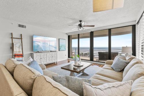 Ebb Tide 301 in New Smyrna Beach, USA