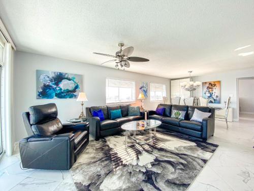 Utopia Oceanfront Luxury at Bluewater Keyes – khách sạn tại Bãi biển North Myrtle