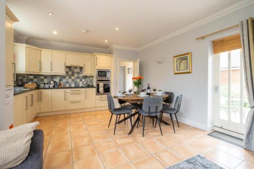 1 Hazelwood Aldeburgh - image 3