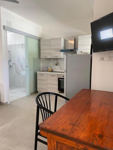 Kitchen, Lido Di Alghero Rooms on the Beach in Alghero