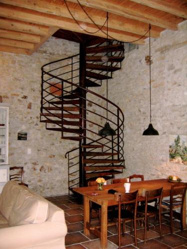 Удобства, Le Clos Sainte Marie - Caune in Villespy