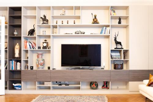 Spacieux appartement de luxe (280 m2) dans un quartier prestigieux de Paris (XVI) - image 6
