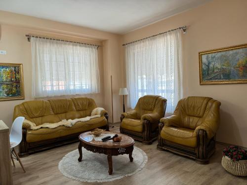 Era's Apartment, Тирана (фото 4)