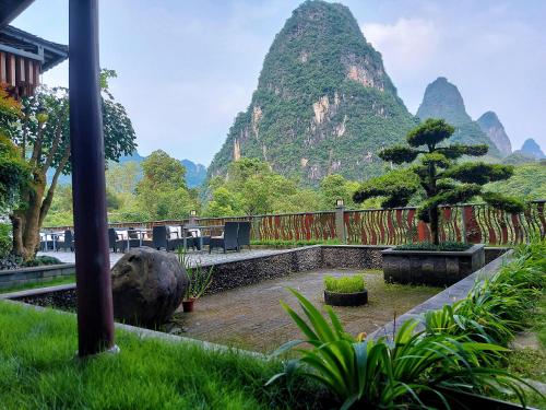 552030595 Li River Resort