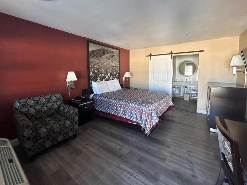 Super 8 by Wyndham Pasadena/LA Area Room Type - Queen Room - Non-Smoking