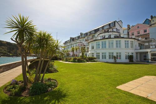 4 The Salcombe