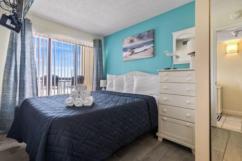 Beautiful 2 Bedroom Apartment in Cherry Grove with Stunning Views Buena Vista 402 - image 10