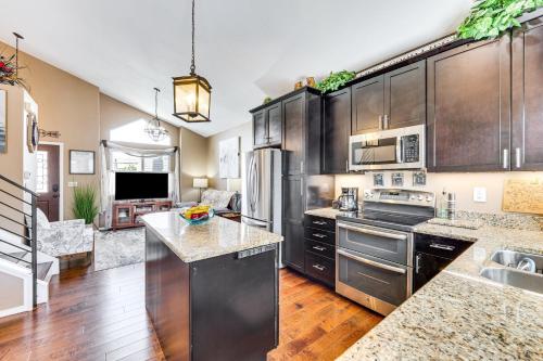 Modern Colorado Springs House Central Location! in Colorado Springs, USA