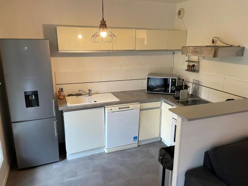 1 bedroom with garden, train station, Disneyland, Val d'Europe