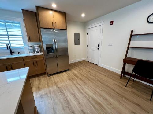 ห้องครัว, Montgomery Modern Luxury Stays in มอนตโกเมอรี (นิวยอร์ก)