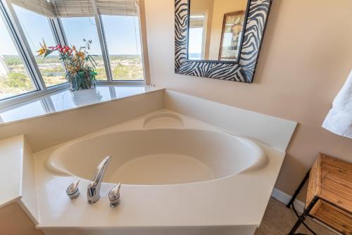 Boardwalk 2111 'Seaside Memories' - image 6