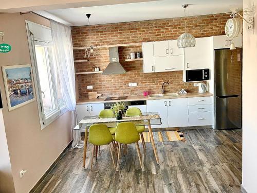 Facilities, VivereFelix - Mare Liberum in Kavala