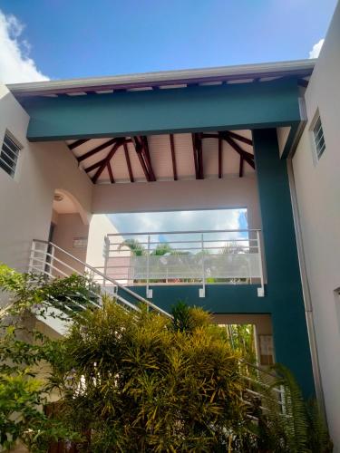 Lobby, Courbaril Residence in Les Trois Ilets