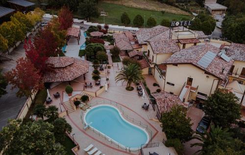 A szálláshely kívülről, San Raffaele Hotel Restaurant & Resort in Castelluccio Superiore