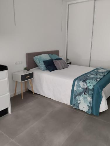 Alba Home , junto al estadio fútbol y Ribera, Córdoba (fotografie 9)