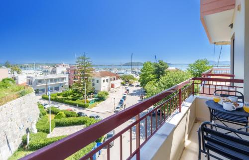 One-Bedroom Apartment with Balcony image 5