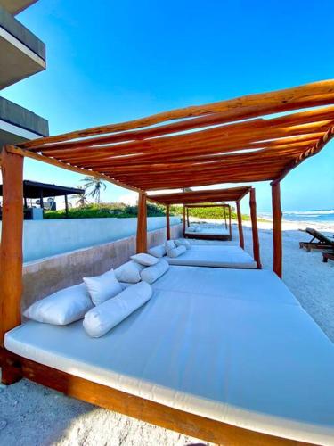 Vista al Mar, 2 Habitaciones, 2 Albercas in Tancar, Mexico