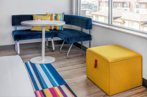 Aloft, Guest room, 1 King