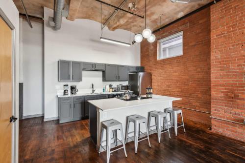3BR Luxury Loft Oasis with Gym, Kansas City (fotografie 7)