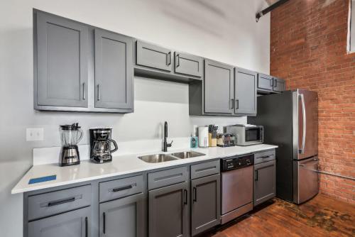 3BR Luxury Loft Oasis with Gym, Kansas City (fotografie 10)