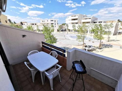 Résidence Les Arenes - Studio pour 4 Personnes 051 - Location saisonnière - Leucate