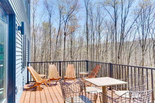 Swanton Retreat with Game Room, Hot Tub and Trails! in Swanton, USA