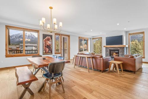 203 - 2 Bedroom Premier Condo