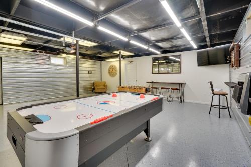 . Pet-Friendly Zanesville Haven w/ Game Room!