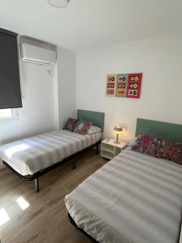 Modern and Bright close to the Station, Cordoue (photo 11)