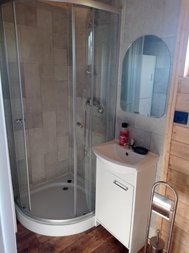 Domek mobilny nad rzeką Gdańsk (Domek mobilny nad rzeka Gdansk) in Orunia