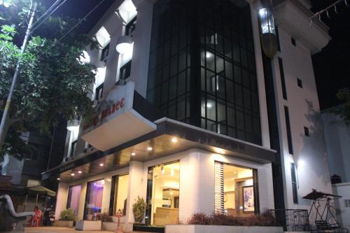 Hotel Laxmi Palace, Shirdi