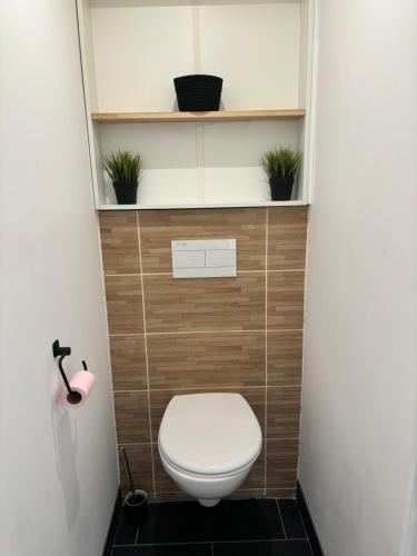 Havre de paix au sein d'un T3 d'une bastide aixoise Havre de paix au sein d'un T3 d'une bastide aixoise