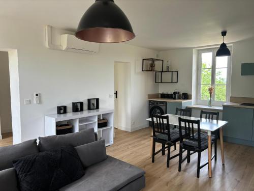 Havre de paix au sein d'un T3 d'une bastide aixoise Havre de paix au sein d'un T3 d'une bastide aixoise