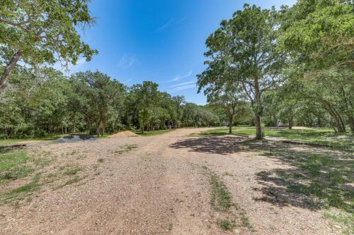 Scenic La Grange Tiny Home on 22 Acres By Wineries