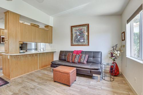 Pool and Patio Access Sunny Phoenix Casita! in North Phoenix