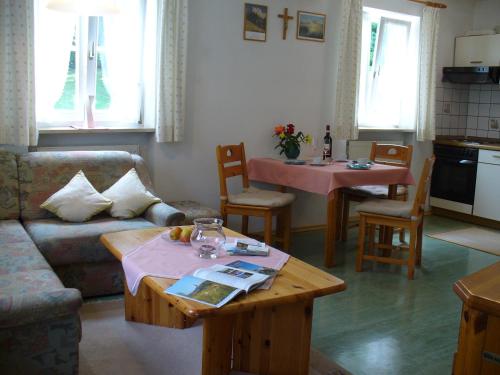 Apartment with Garden View