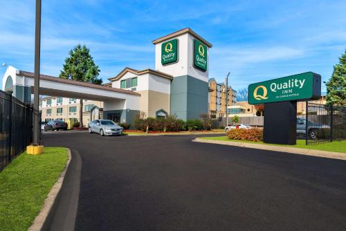 Quality Inn Memphis Northeast Near I-40