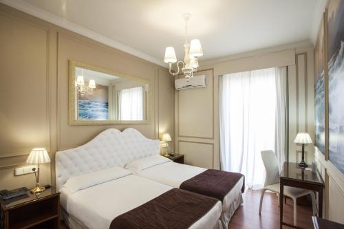 Olympia Consul del Mar, Valence (photo 4)