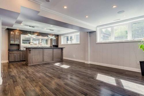 Large Estate with Luxury Collection of Amenities in King City (ON)