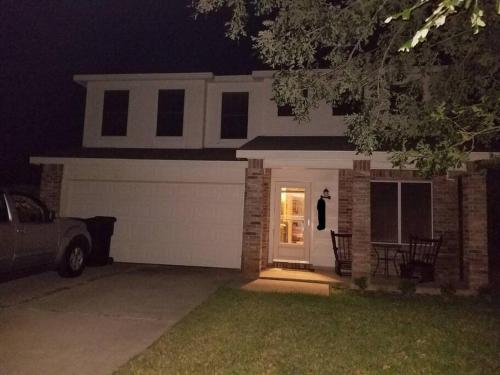 Taylors Furnished Home Comforts 3bd 1 & a half bath in Temple, USA