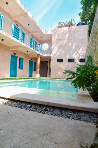 泳池, Hotel Mansión Chiapa (Hotel Mansion Chiapa) in 奇亞帕德哥爾索