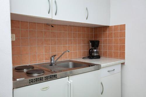 One-Bedroom Apartment with Balcony image 7
