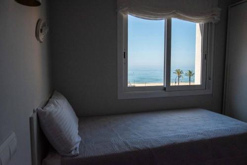 Seaside Views Apartment in Salou