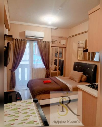 Green Pramuka City by Siginjae Rooms