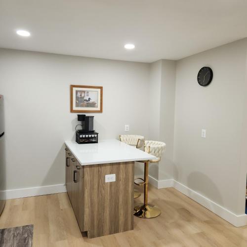 Létesítmények, Cozy King Suite in the heart of Towson in Towson
