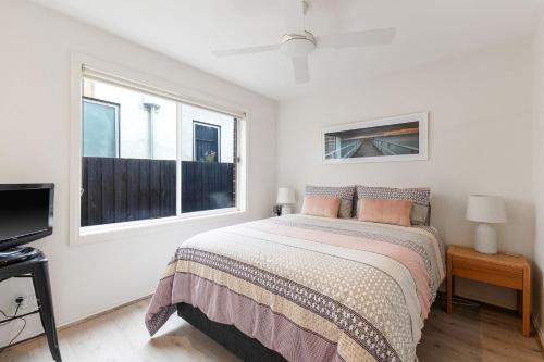 The Seaside Haven - image 5