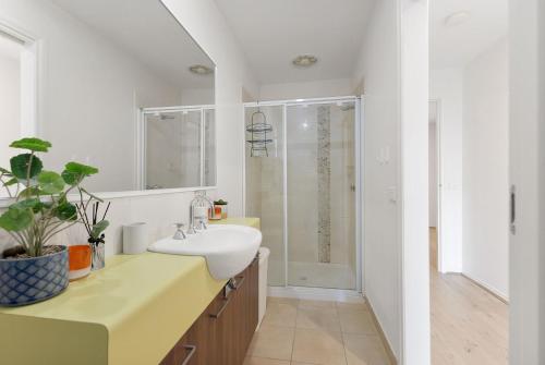 Holiday Home image 2