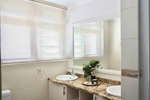 Olive Grove Guesthouse – Cape Town