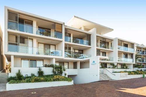 Bluewater Apartments, Kiama